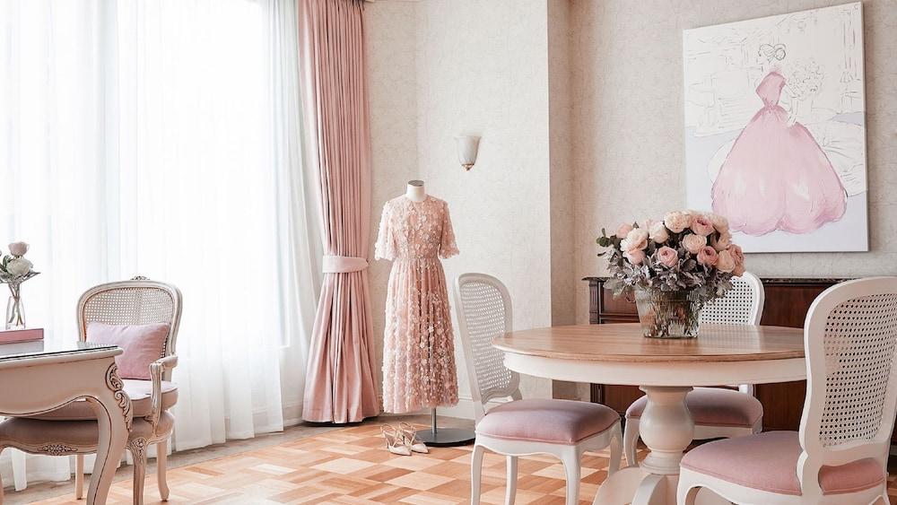 Hotel The Langham Melburne Exterior foto A room in the house of the Duchess of Cambridge