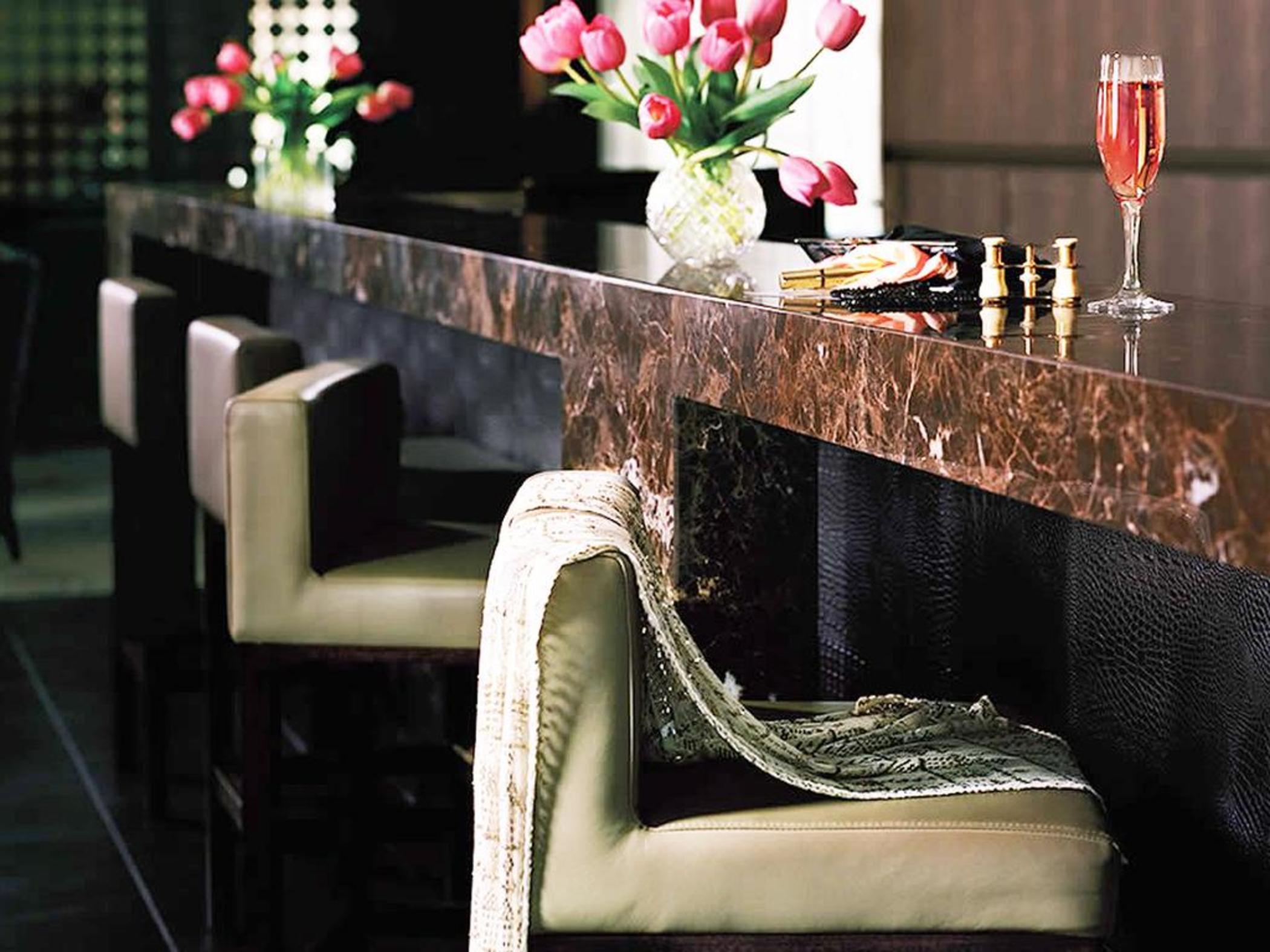 Hotel The Langham Melburne Exterior foto The bar at the Mandarin Oriental, Munich