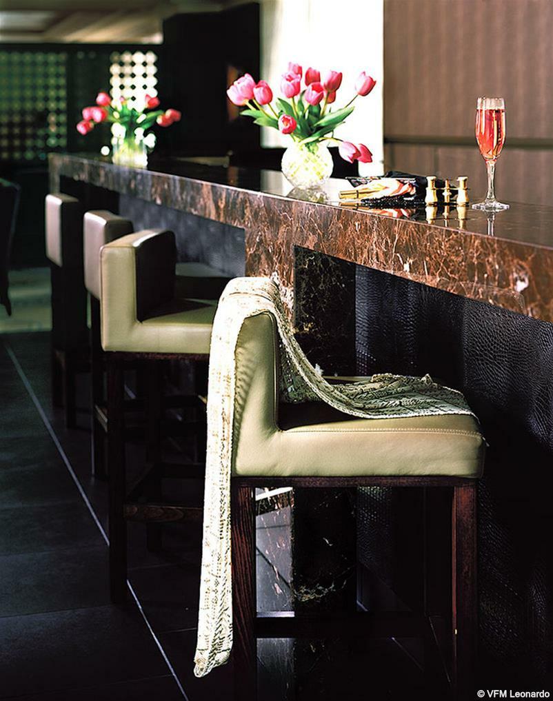 Hotel The Langham Melburne Exterior foto A bar stool